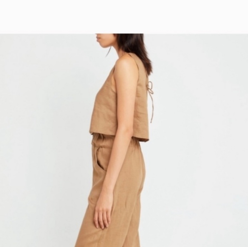 KOURT Linen Cotton Willow Cropped Tank with Tie Back in Tan Brown - Picture 3 of 5